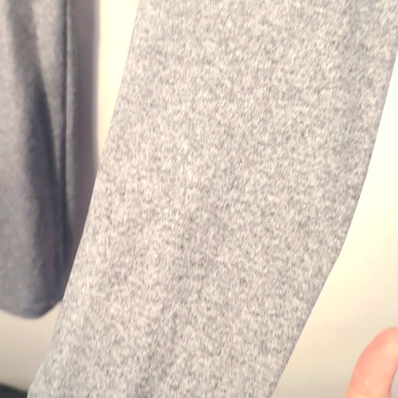 Danskin Gray Activewear Leggings Size Large - Picture 7 of 11